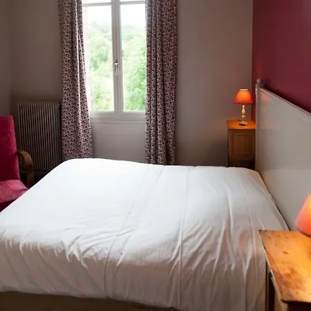 Hotel La Fraichette-hotel & La Riviere-Saint-Sauveur
