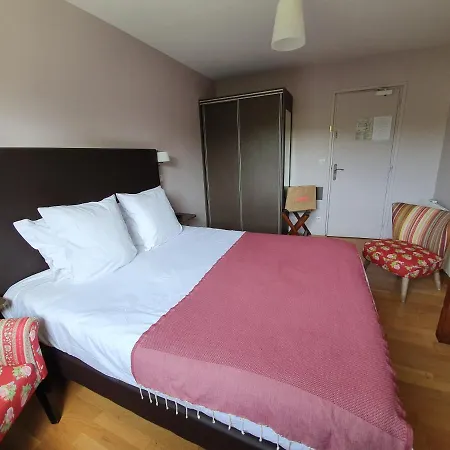 La Fraichette-hotel & 3* La Riviere-Saint-Sauveur