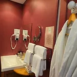 Hotel La Fraichette-hotel & La Rivière-Saint-Sauveur