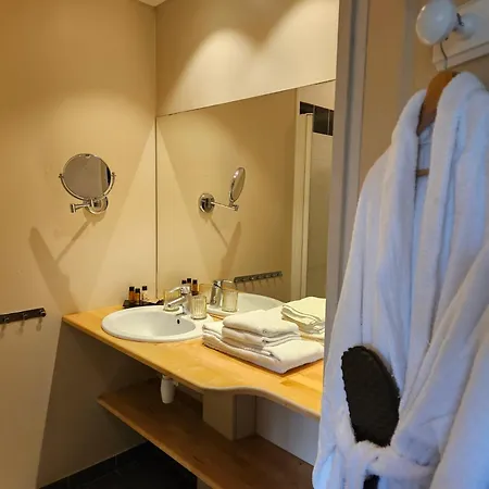 La Fraichette-hotel & La Rivière-Saint-Sauveur