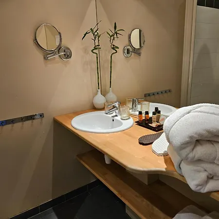 La Fraichette-hotel & מלון La Rivière-Saint-Sauveur