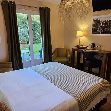 La Fraichette-hotel & La Rivière-Saint-Sauveur