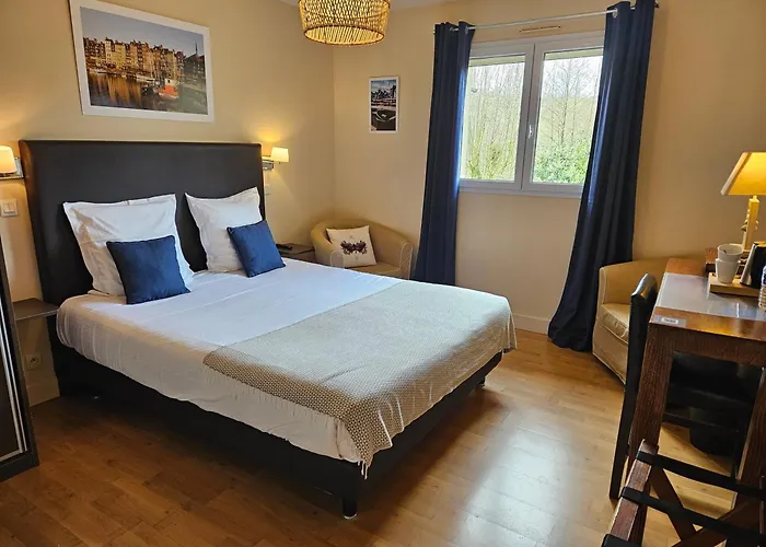 La Fraichette-hotel & 3* La Rivière-Saint-Sauveur