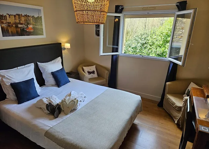 La Fraichette-hotel & Hotel La Rivière-Saint-Sauveur