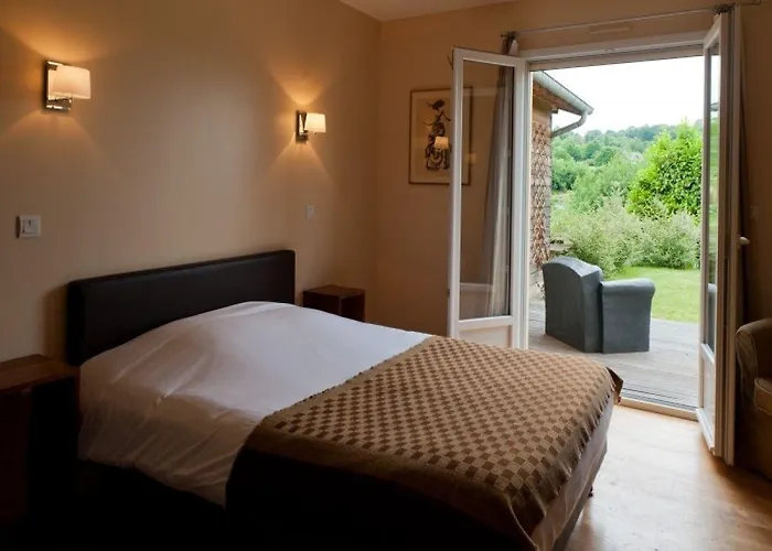 La Fraichette-hotel & La Rivière-Saint-Sauveur