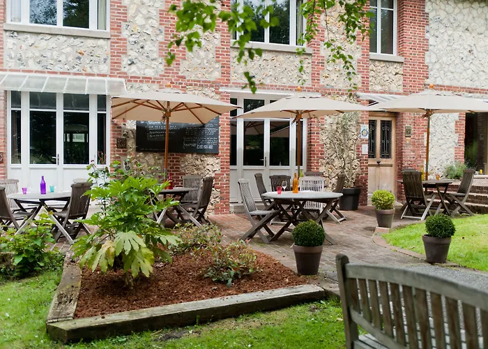 La Fraichette-hotel & Hotel La Rivière-Saint-Sauveur